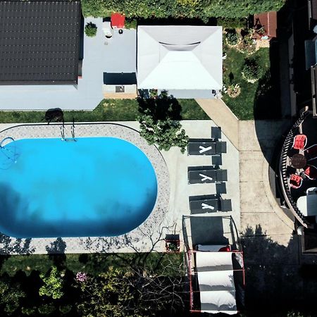 Lux Apartments With Pool Dex Zemun Polje 外观 照片